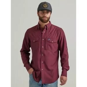NWT MEN'S WRANGLER PERFORMANCE SNAP LONG SLEEVE SOLID SHIRT MEDIUM
